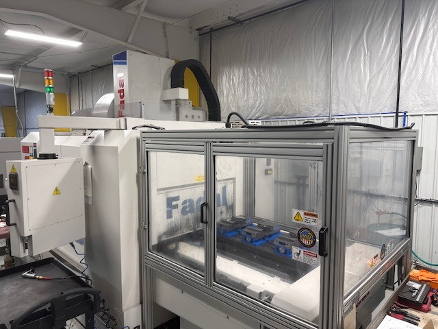 Fadal #VMC4020APC, 40" X, 20" Y, 20" Z, 10000 RPM, 39.4" x 17.7" table, 64MP Control, 24 dual arm automatic - Image 2