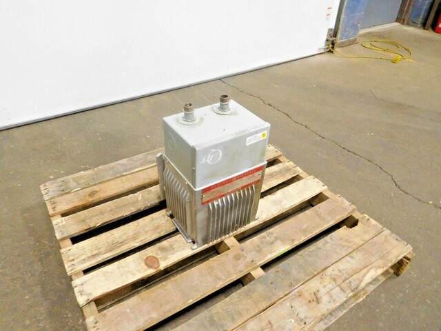 5 KVA 240/120 Primary, 208 Secondary, General Electric 9T21B1028 G4 transformer - Image 3
