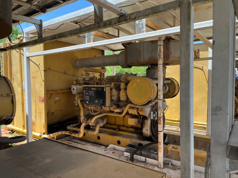 1476 HP Caterpillar #3512B Engine, 4AW Prefix, Rebuildable Core, 1200RPM Generator Drive, Tier 1, 2005 - Image 1
