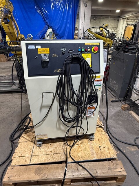 Fanuc, R-2000iB/210F, Robot with R-30iA Controller (2 available) - Image 5