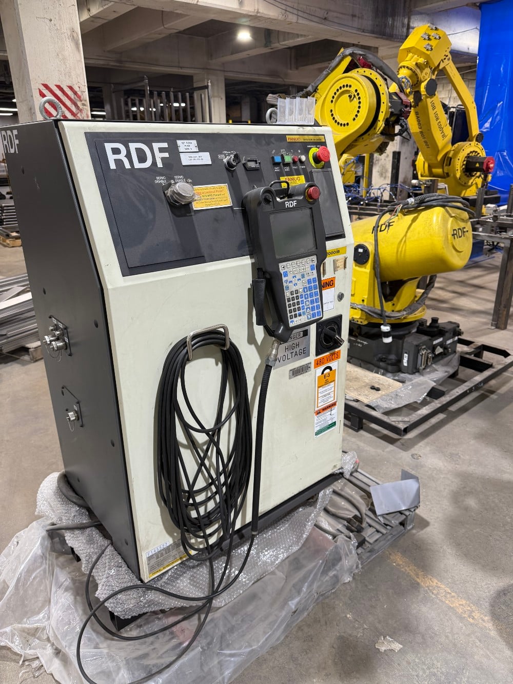 Fanuc, R-2000iB/100P, Robot with R-30iA Controller - Image 2