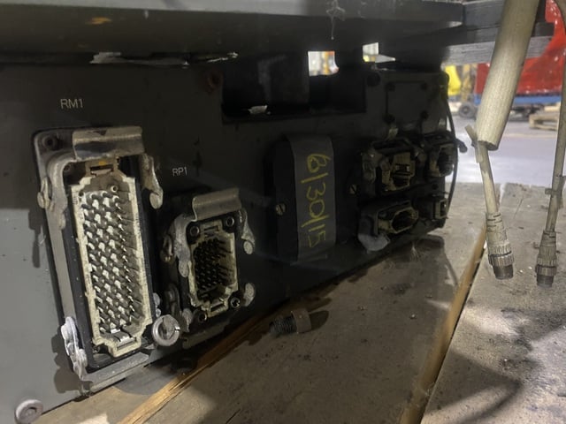 Fanuc, R-2000iA/200F, robot with RJ3iB controls, parts only - Image 5