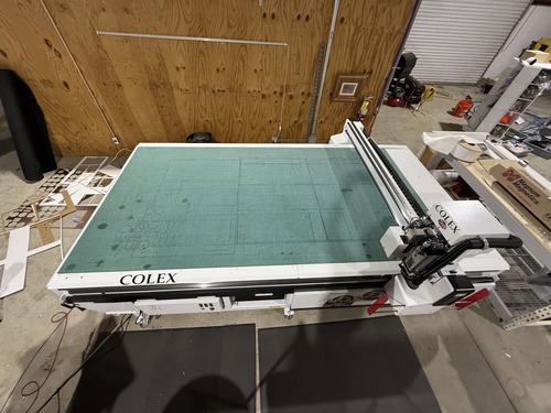Colex Sharpcut #SX1732, Flatbed Cutting Table, 67" x 126" work area, 6 zone vacuum, 2.5" cut thick, 4" bridge - Image 1