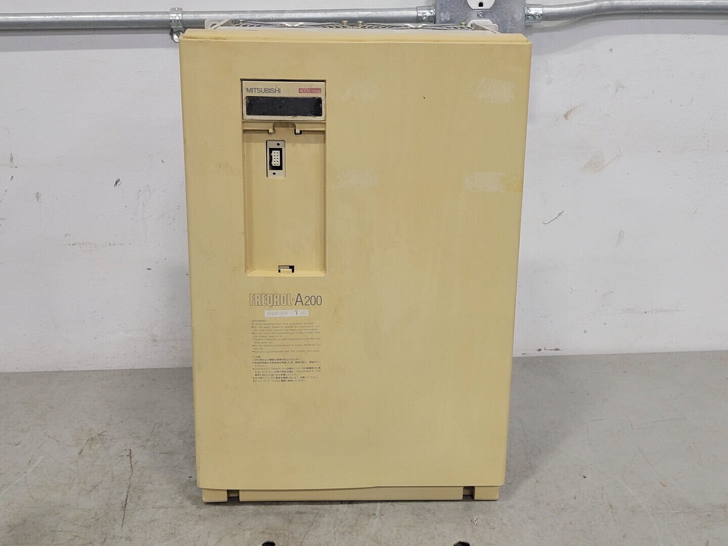 Mitsubishi #FR-A240-18.5K-U, AC drive inverter, 25 HP, 66.9 amps, 460 Volts - Image 1