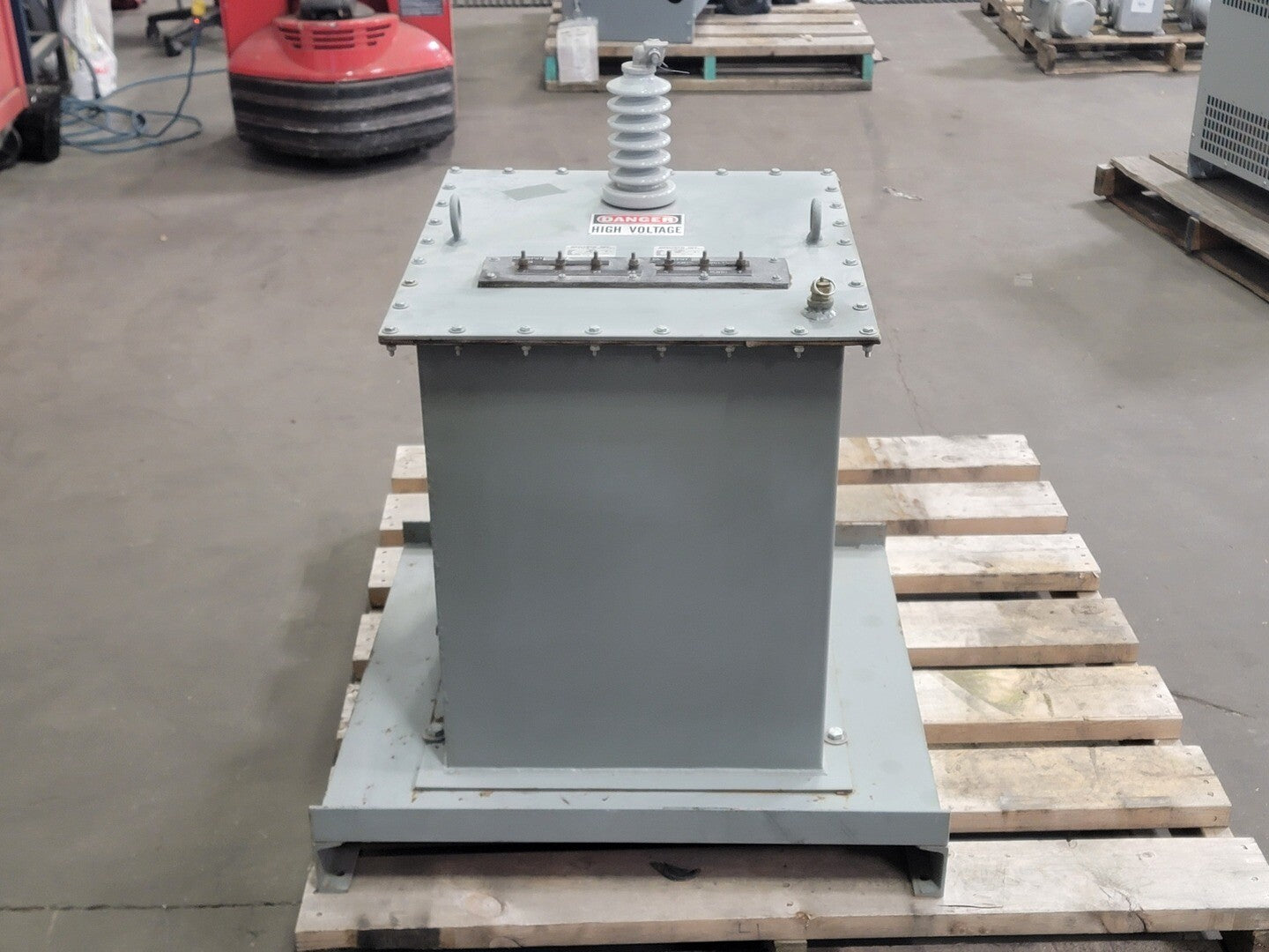 480 Primary, 12600-25200 Secondary, Neeltran 2779, power transformer, 23.64 amp - Image 1