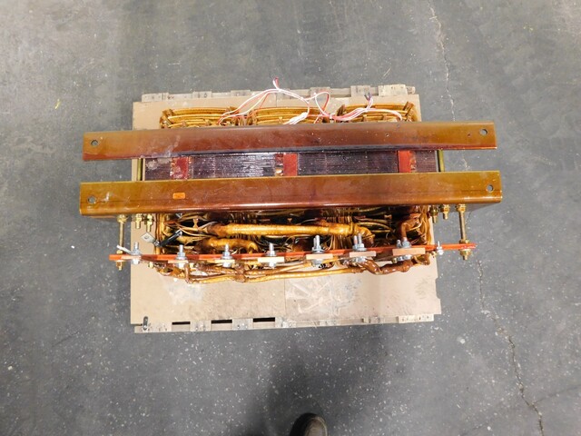 225 KVA 480 Primary, 208/120 Secondary, Liebert, Emerson A225C, transformer core - Image 10