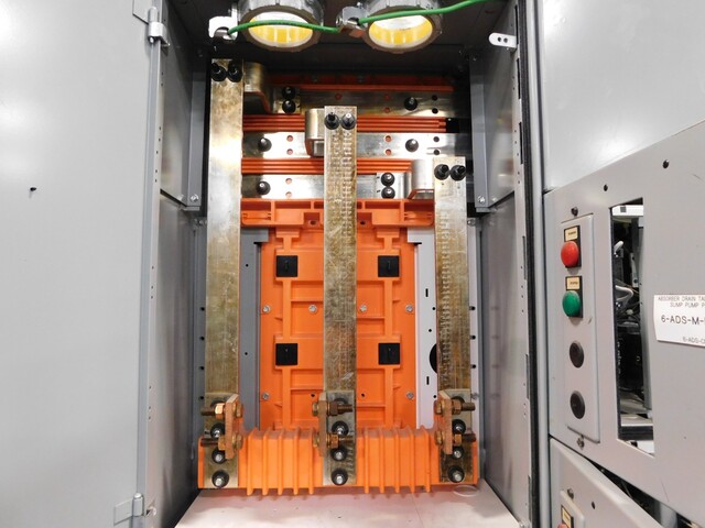 Siemens, 89DF57613002 Tiastar MCC, 800 amp, 600 Volts - Image 9