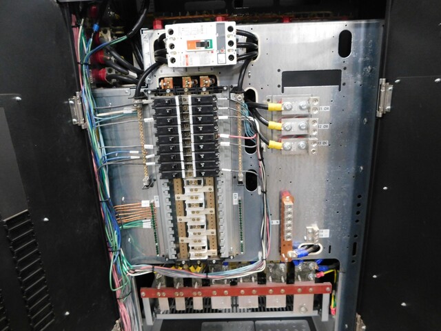 20.0 KVA Eaton 9390-40, uninterruptible power supplies, IDC & battery cabinet, IDC40, 1085, 480 Volts - Image 9