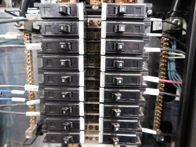 20.0 KVA Eaton 9390-40, uninterruptible power supplies, IDC & battery cabinet, IDC40, 1085, 480 Volts - Image 10