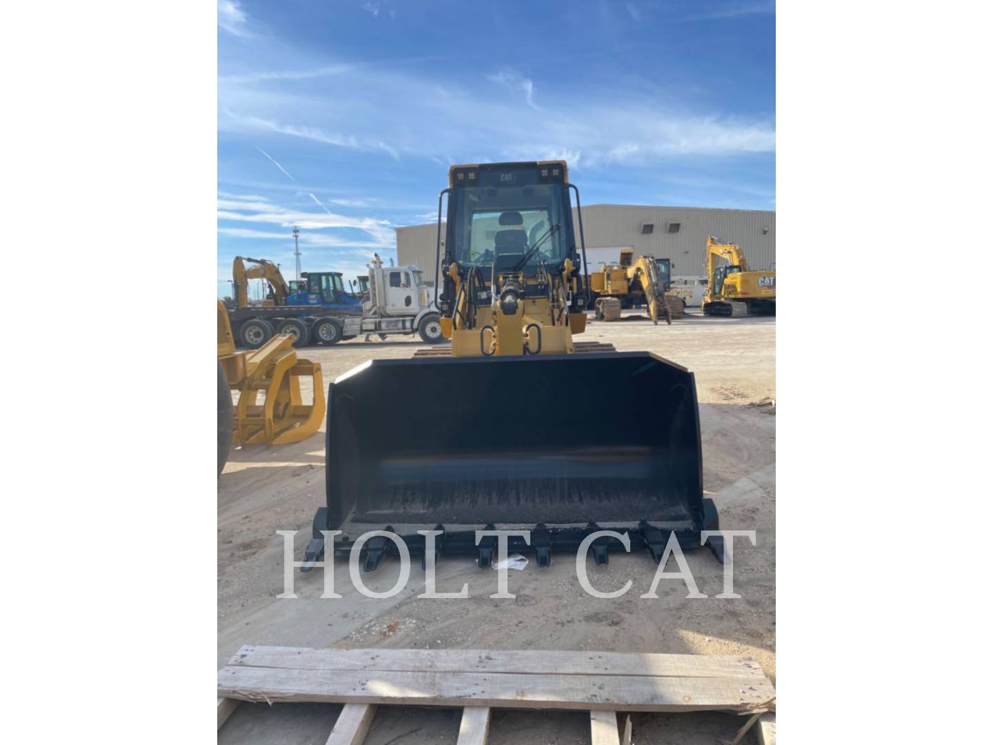 Caterpillar 953 QC, Track Loader, 2081 hours, S/N: LTL00600, 2024 - Image 3