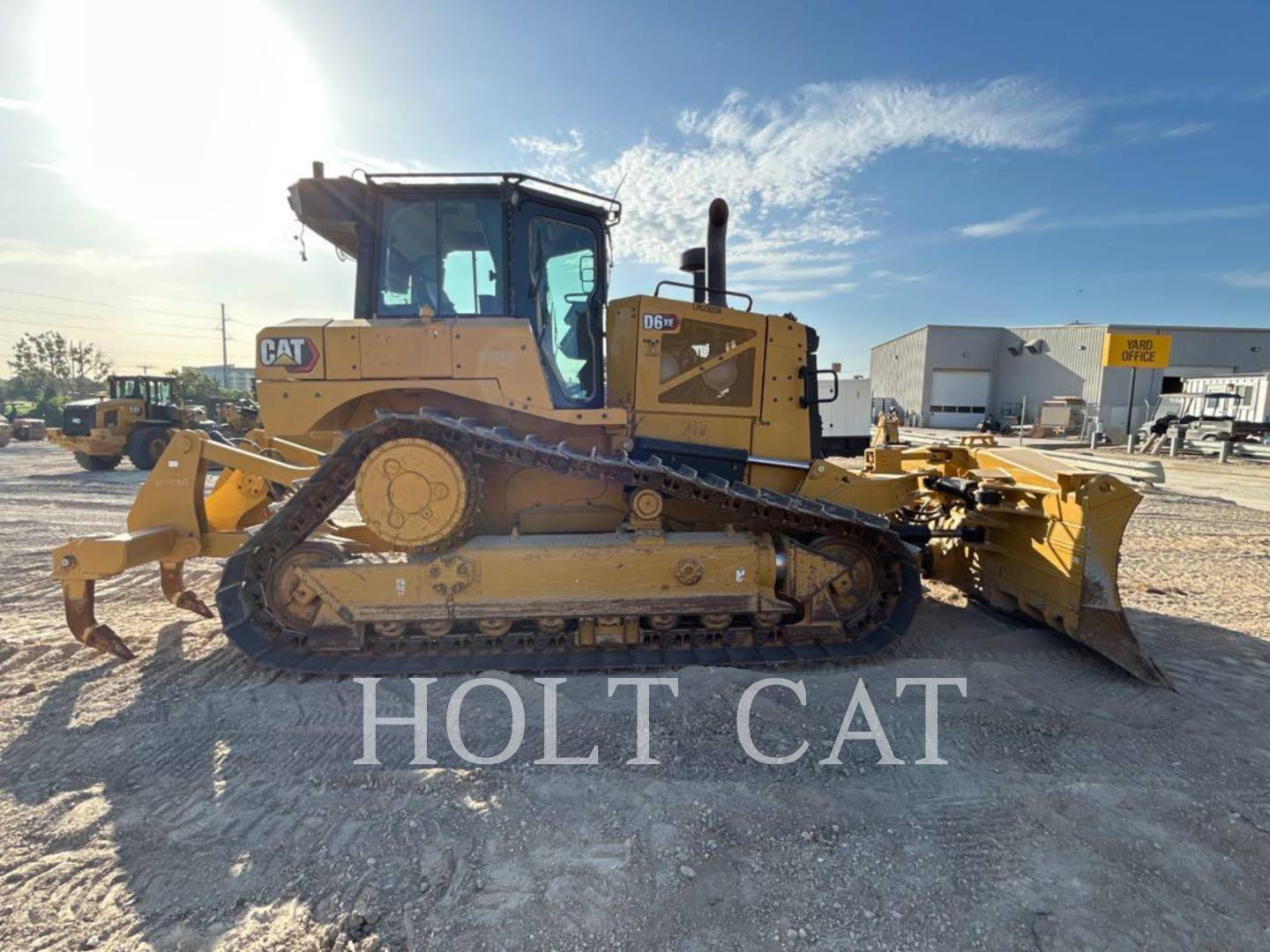 Caterpillar D6XELGPVP3, Crawler Dozer, 1494 hours, S/N: LRG01206, 2024 - Image 2