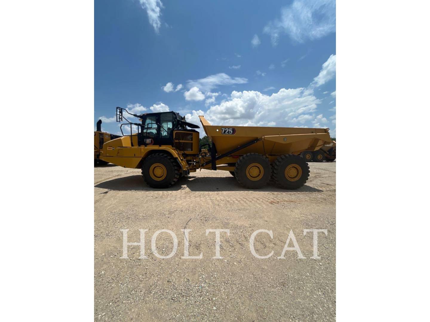 Caterpillar 725, Articulated Truck, 436 hours, S/N: 3T901080, 2024 - Image 1