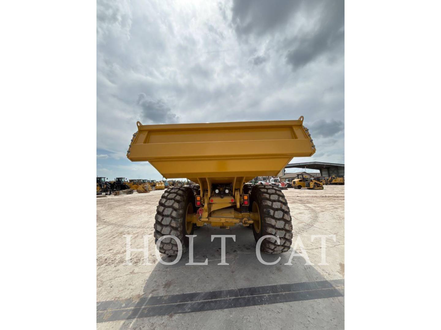 Caterpillar 725, Articulated Truck, 568 hours, S/N: 3T901126, 2024 - Image 4