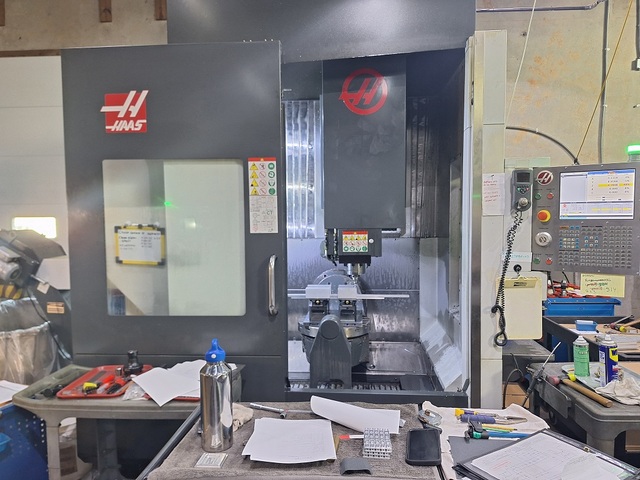 Haas #UMC-750SS, CNC vertical machining center, 40 side mount tool changer, 30" X, 20" Y, 20" Z, 15000 RPM - Image 2