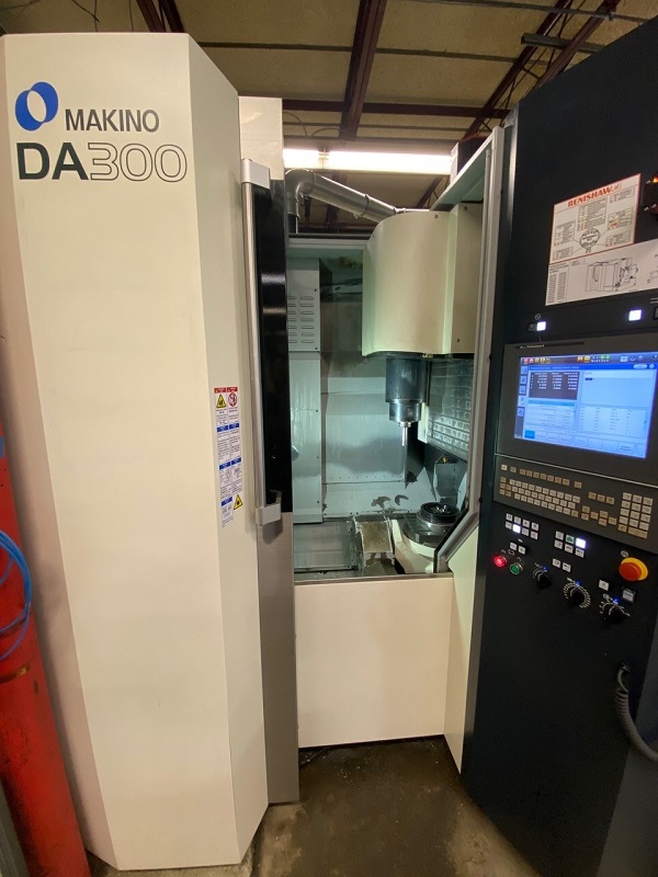 Makino #DA300, CNC vertical machining center, 60 automatic tool changer, 18" X, 26" Y, 20" Z, 20000 RPM - Image 1