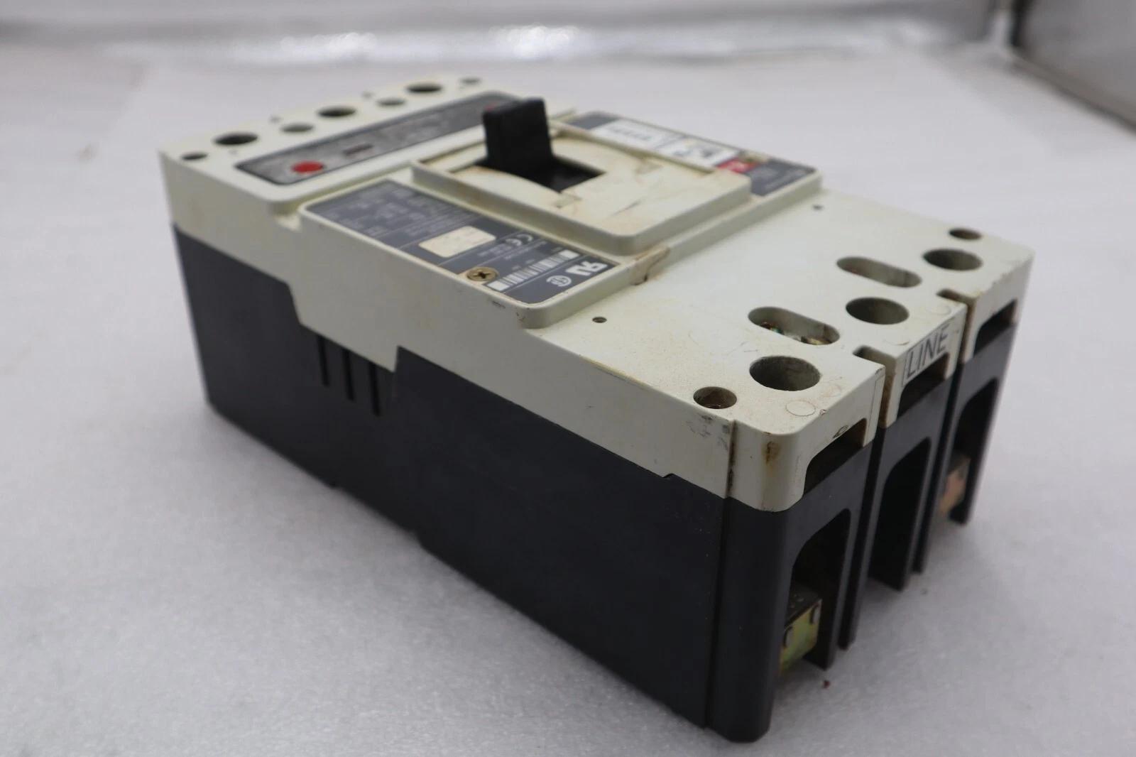 Cutler-hammer hm2p400x5ws10 motor circuit protector series c 600vac stock #3221 - Image 1