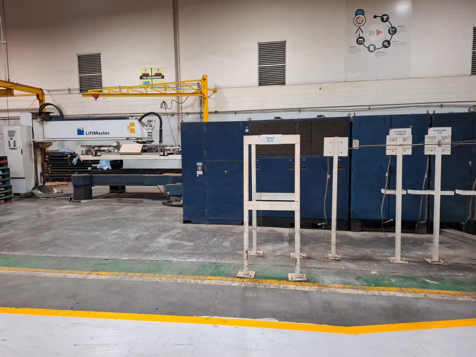 Trumpf #TruLaser-3030, Co2 laser, 4000 watt, 5' x 10' sheet, 120" X, 60" Y, 5" Z, 2011 - Image 2