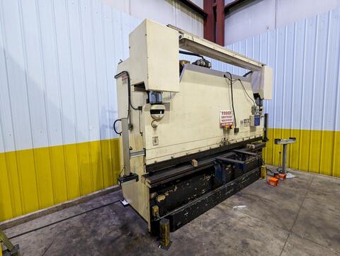 230 Ton, Pacific #J230-12, hydraulic press brake, 12' overall, 1991 - Image 4