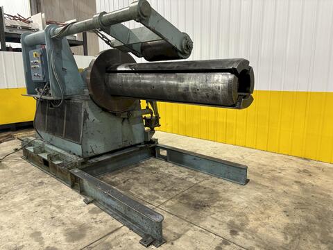 20000 lb. Rowe, motorized coil reel uncoiler, 80" mandrel width, hydraulic expansion, hold down arm - Image 2