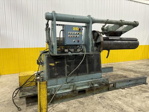 20000 lb. Rowe, motorized coil reel uncoiler, 80" mandrel width, hydraulic expansion, hold down arm - Image 5