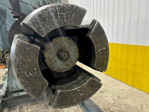 20000 lb. Rowe, motorized coil reel uncoiler, 80" mandrel width, hydraulic expansion, hold down arm - Image 6