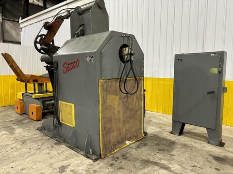 30000 lb. Sesco #55-523, motorized coil reel uncoiler, 60" mandrel width, hydraulic expansion, hydraulic - Image 6