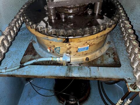 30000 lb. Sesco #55-523, motorized coil reel uncoiler, 60" mandrel width, hydraulic expansion, hydraulic - Image 7