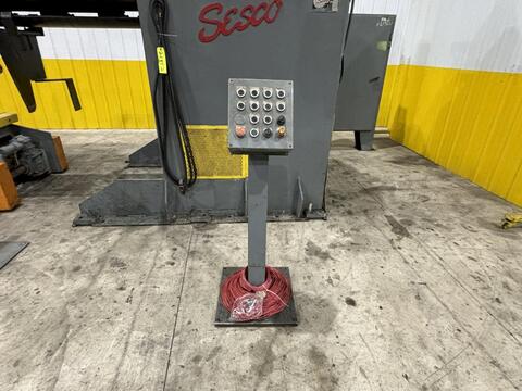 30000 lb. Sesco #55-523, motorized coil reel uncoiler, 60" mandrel width, hydraulic expansion, hydraulic - Image 8