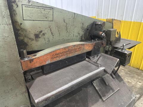 5" x 5" x 1/2" Piranha #PII-110, hydraulic ironworker, 110 ton - Image 9