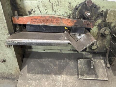5" x 5" x 1/2" Piranha #PII-110, hydraulic ironworker, 110 ton - Image 10