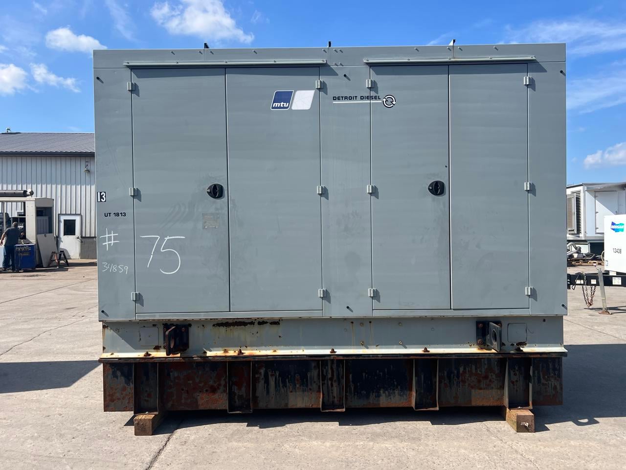 350 KW MTU #Series-60, diesel generator, 14 liter Detroit Diesel engine, with enclosure & base fuel tank - Image 1