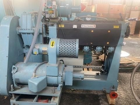 1.5" Davis Standard #1.5", non vented air cooled extruder, 28:1 L/D vented barrel, 15 HP DC motor, 1989 - Image 2