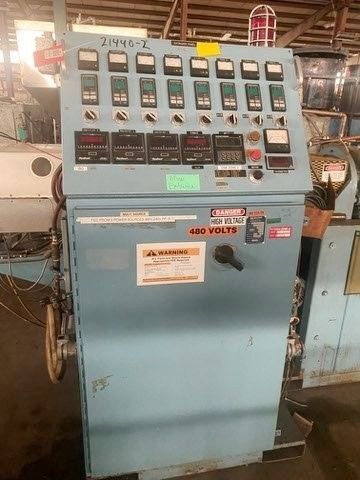 1.5" Davis Standard #1.5", non vented air cooled extruder, 28:1 L/D vented barrel, 15 HP DC motor, 1989 - Image 4