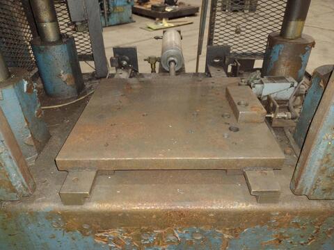 25 Ton, Tishken #C0-16-4-25, 4-post cutoff press, 2.5 stroke, air clutch - Image 8