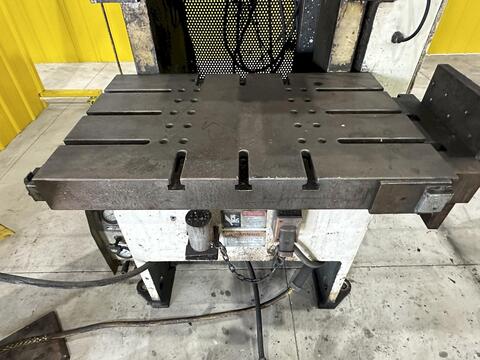 88 Ton, Aida #NC1-80(2), gap frame press, 6.3" stroke, 12.6" Shut Height, 3.15" adj., 40-85 SPM, air clutch & - Image 9