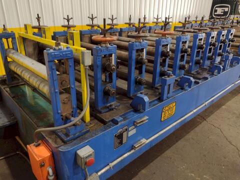17 Stand, B & K #2B-35, rafted rollformer, 4" arbor, 48" roll space, 16" horizontal centers, 4.5"-9" vertical - Image 9