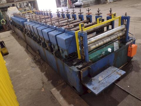 17 Stand, B & K #2B-35, rafted rollformer, 4" arbor, 48" roll space, 16" horizontal centers, 4.5"-9" vertical - Image 10