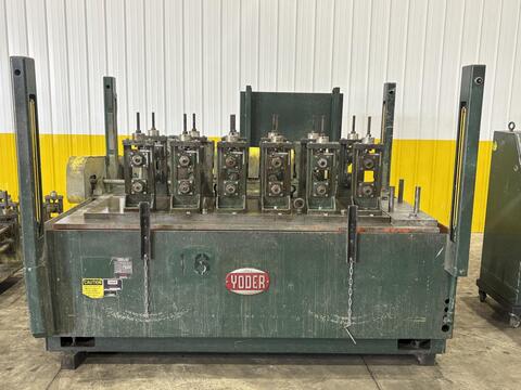 6 Stand, Yoder #Q-150, U joint drive rafted rollformer, 2" arbor, 7 rafts, 2001 - Image 5