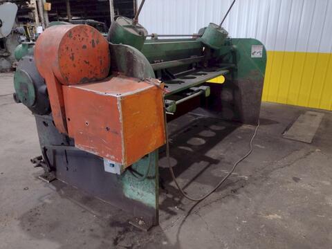 1/4" x 10' Cincinnati #1810, mechanical power squaring shear, 10 holddowns, squaring arm, 24" manual Back - Image 3