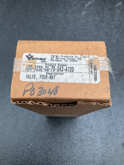 Versa agg-4232-cg-70-243-a120 4way solenoid valve 120vac new - Image 2