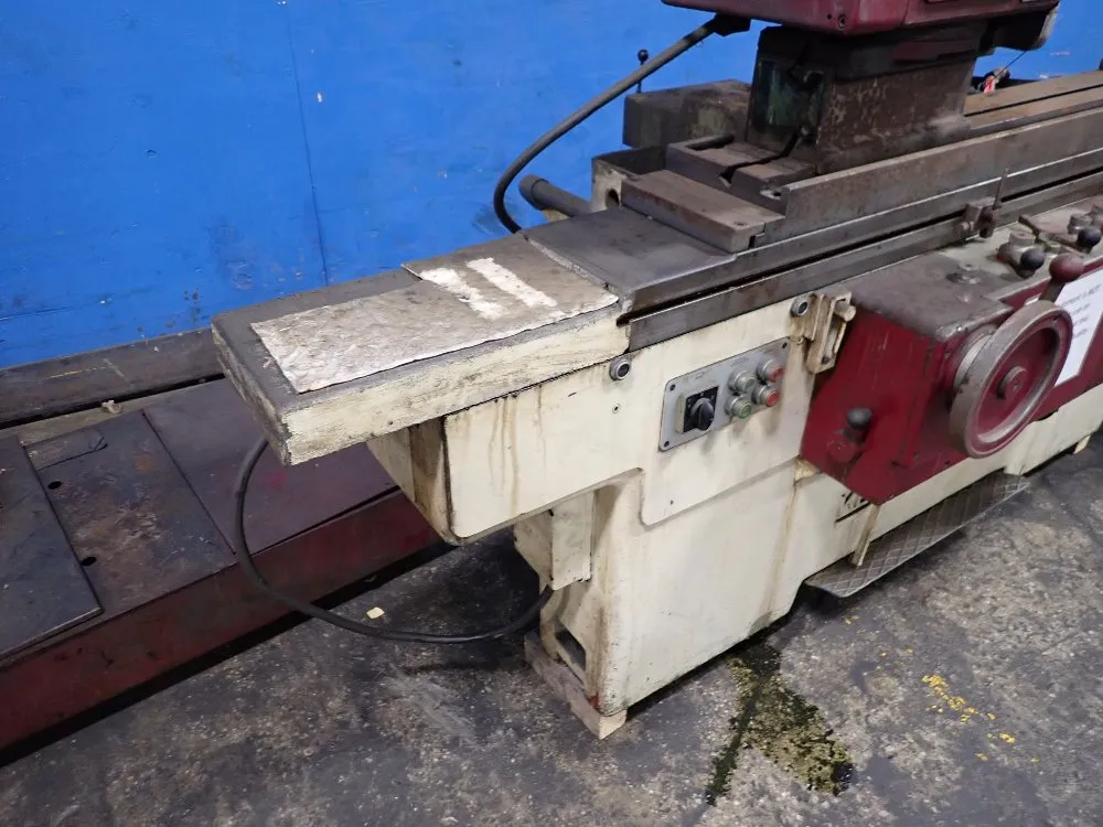 Kellenberger #1000U, Cylindrical Grinder, 35" capacity, hydraulic unit, Control cabinet - Image 4