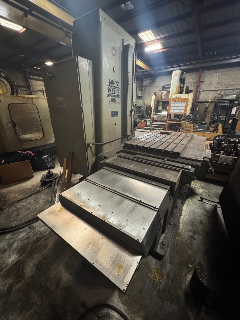 4" DeVlieg #4K-72, spiramatic jig mill, 40" 72" tbl., under power - Image 5