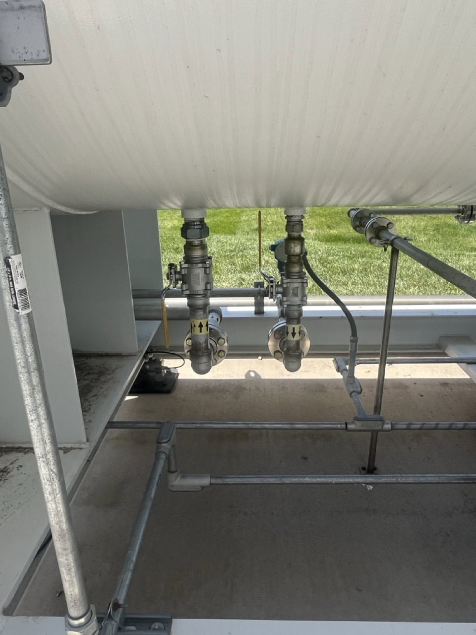 6565 gallon PES, Refrigerant Storage Tank System, R134a, skid mount pump & valve system, 250 psig, ASME - Image 6