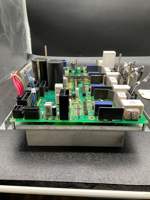 FANUC A06B-6105-H002 D 6-Axis Servo Amplifier Drive USED - Image 3