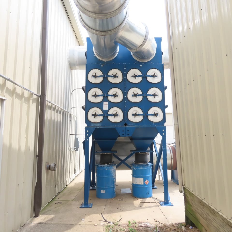 Donaldson Torit #DFE3-24, Dust Collectors, Baldor EM4115T, 50 HP, 3Ph, 230/460 V., 1775 RPM, w/ ductwork, 2022 - Image 4