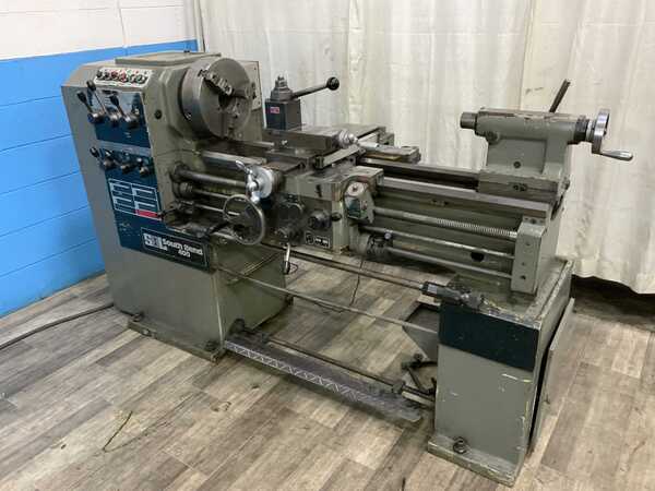 15" x 40" South Bend #400, engine lathe, 8.6" swing over cross slide, 4-jaw chuck, thread dial, 3 HP - Image 1