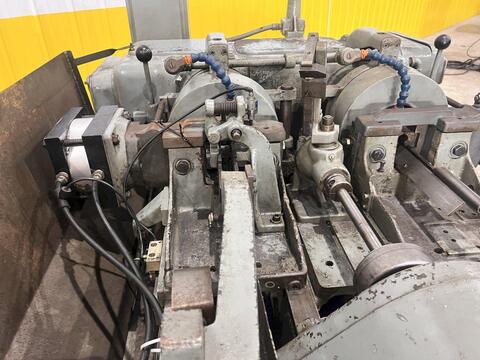 1.25" Landis #10T, Automatic Double Spindle Pipe & Bolt Threader - Image 6
