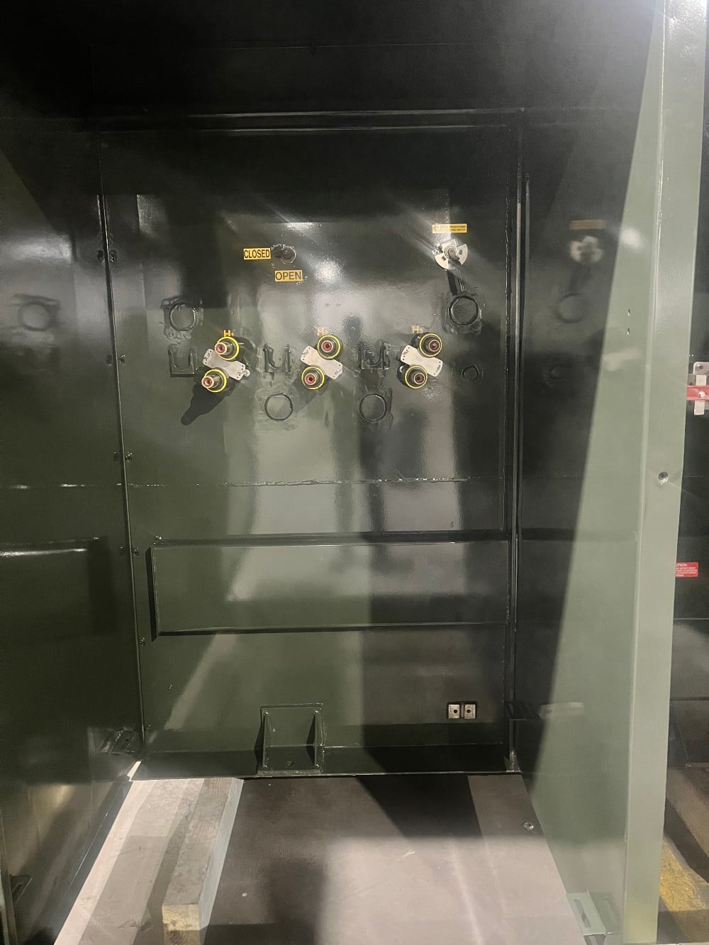 3750 KVA 12470 Delta Primary, 480Y/277 Secondary, PAD, ProCORe - Image 3