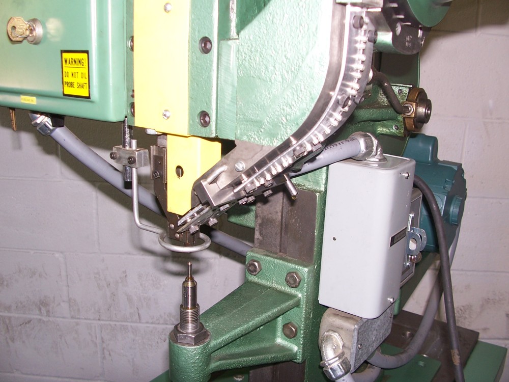 Chicago #450, bench rivet machine For Sale | Surplus Record