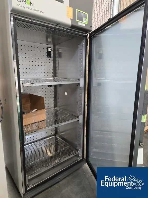 Caron #7401-33, Reach-In CO2 Incubator, R134A, 115 V., unused - Image 3